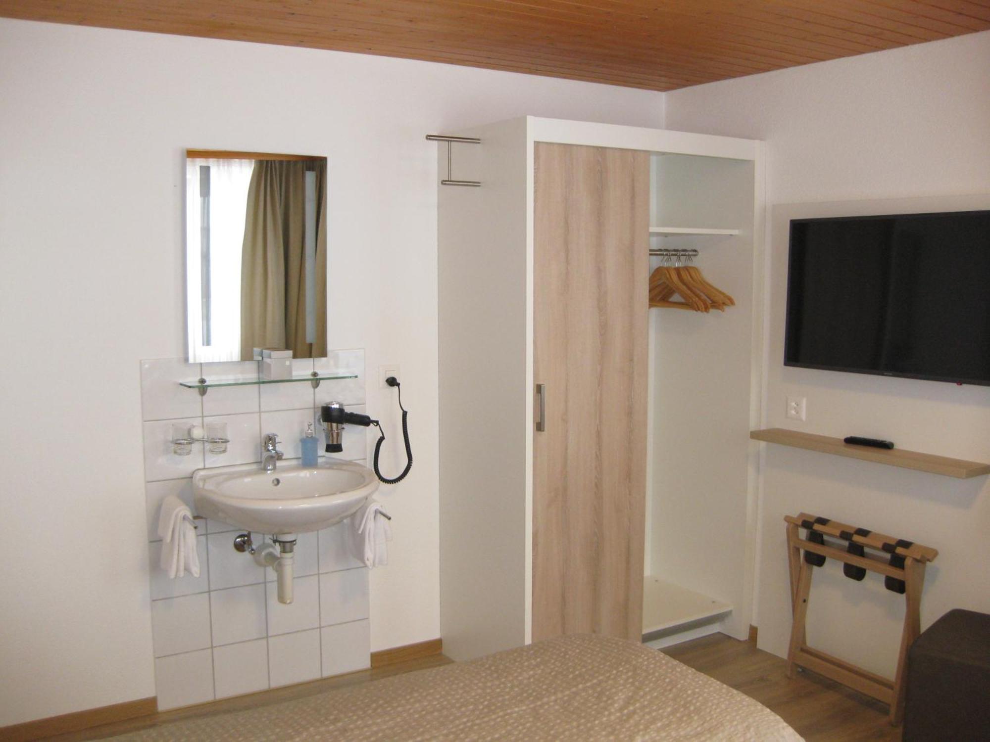 Hotel Hubertus Obergesteln Ngoại thất bức ảnh